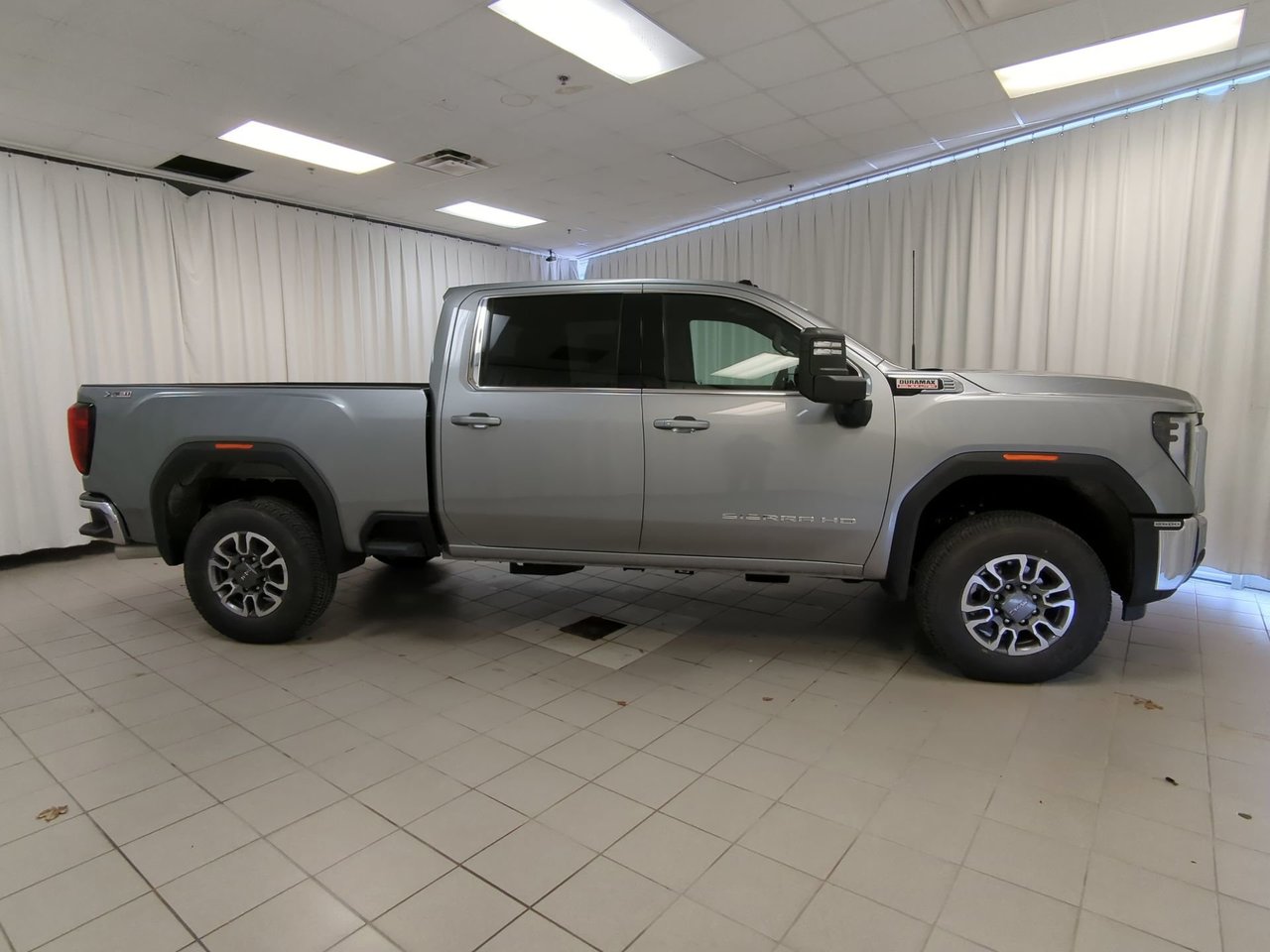 2025 GMC Sierra 2500 HD SLE-8