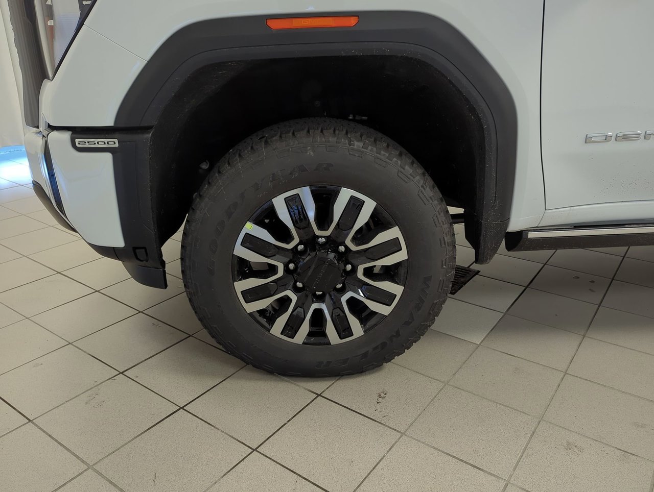 2026 GMC Sierra 2500 HD DENALI ULTIMATE-9