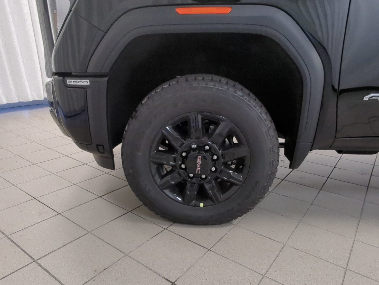 2026 GMC Sierra 2500 HD AT4-9