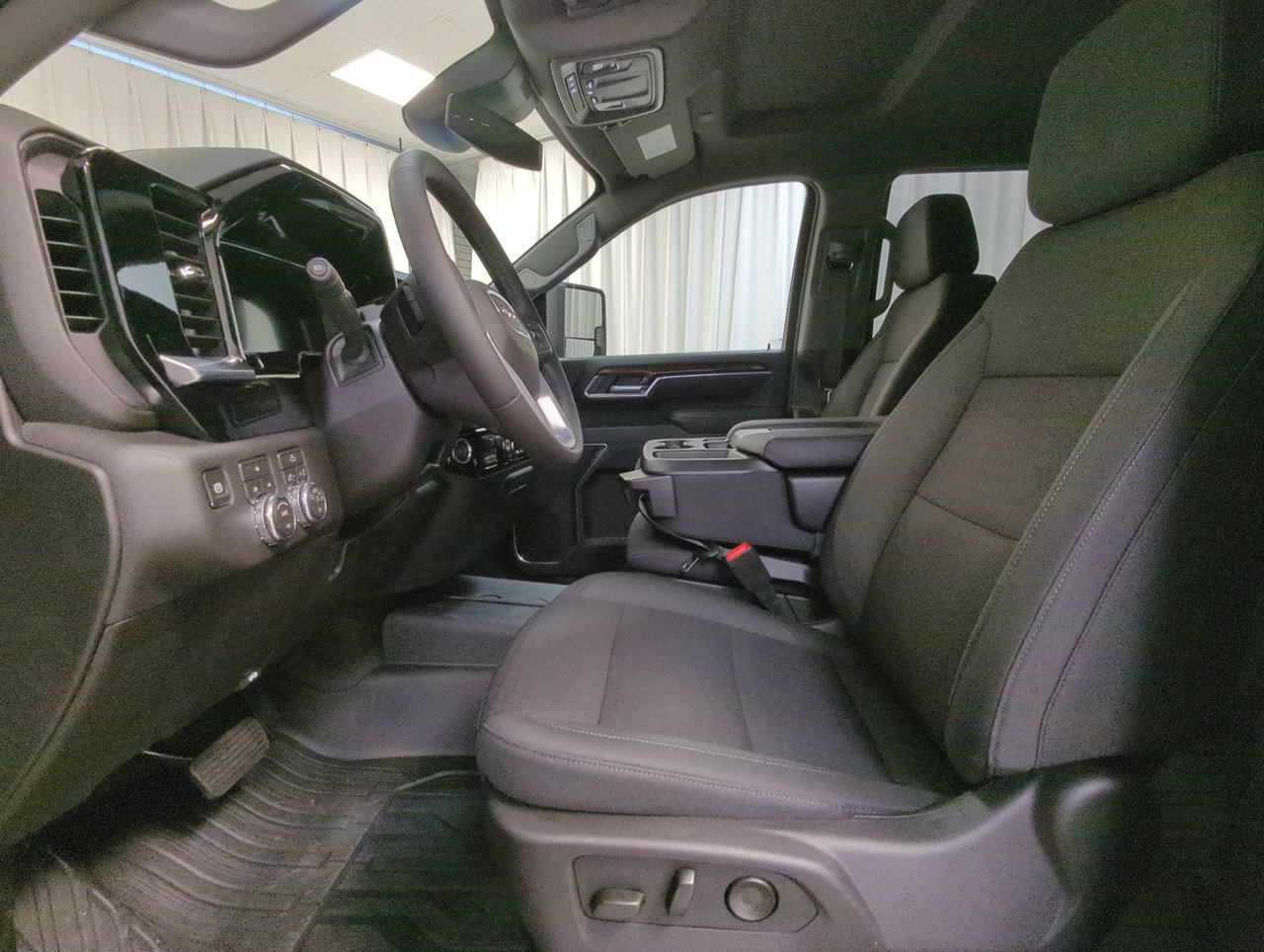 2026 GMC Sierra 2500 HD SLE-10