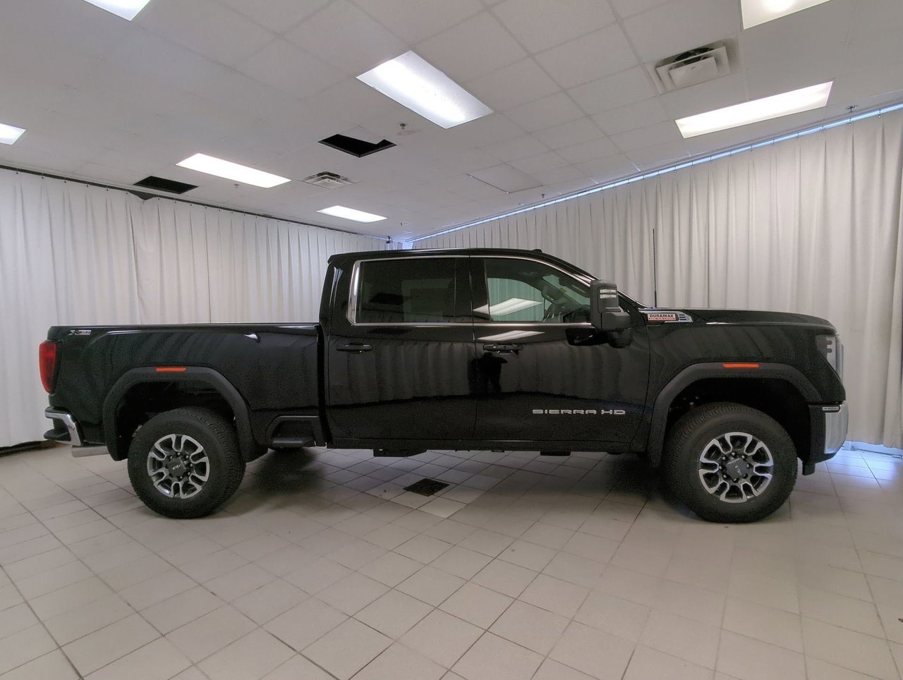 2026 GMC Sierra 2500 HD SLE-8