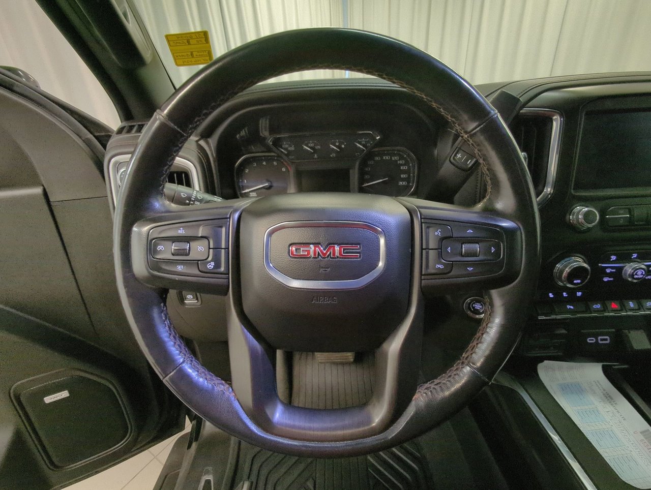 2022 GMC Sierra 2500HD AT4-13