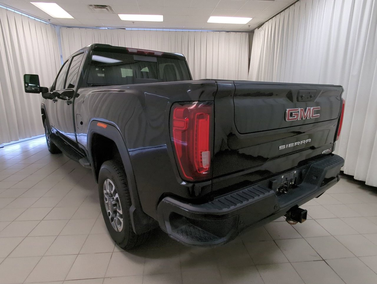 2022 GMC Sierra 2500HD AT4-5