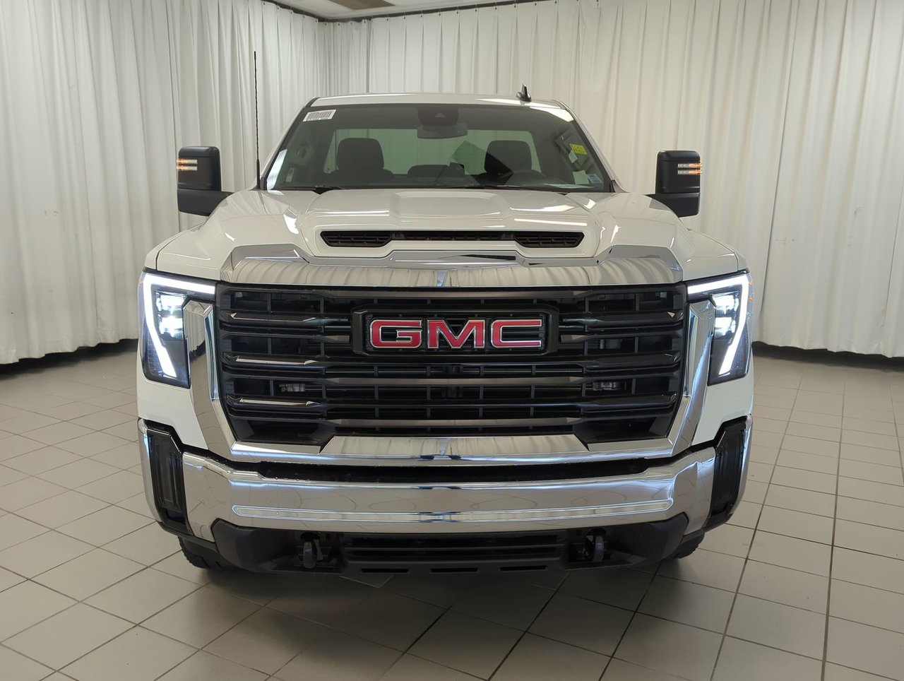 2025 GMC Sierra 2500HD Pro-2
