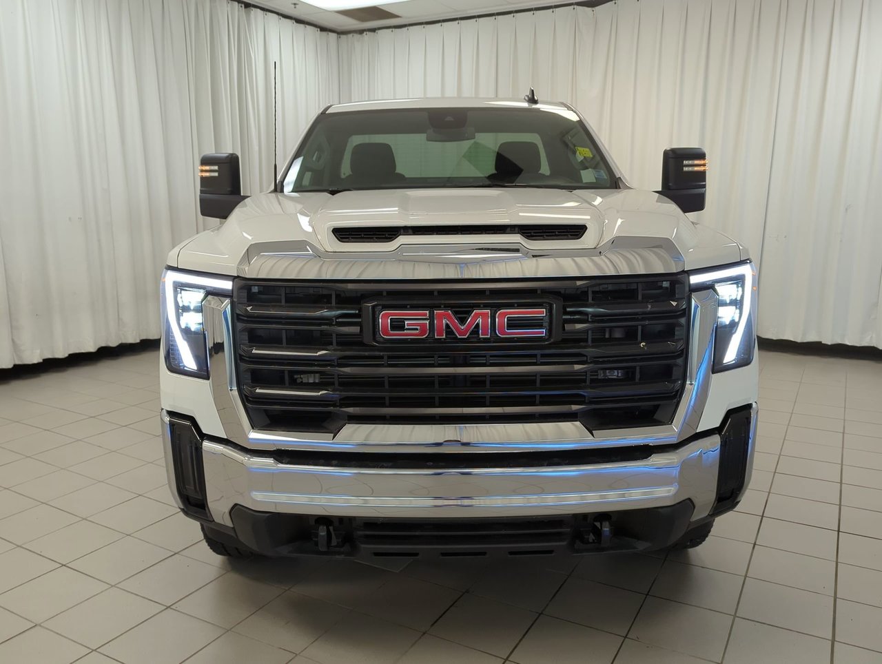 2025 GMC Sierra 2500HD Pro-2