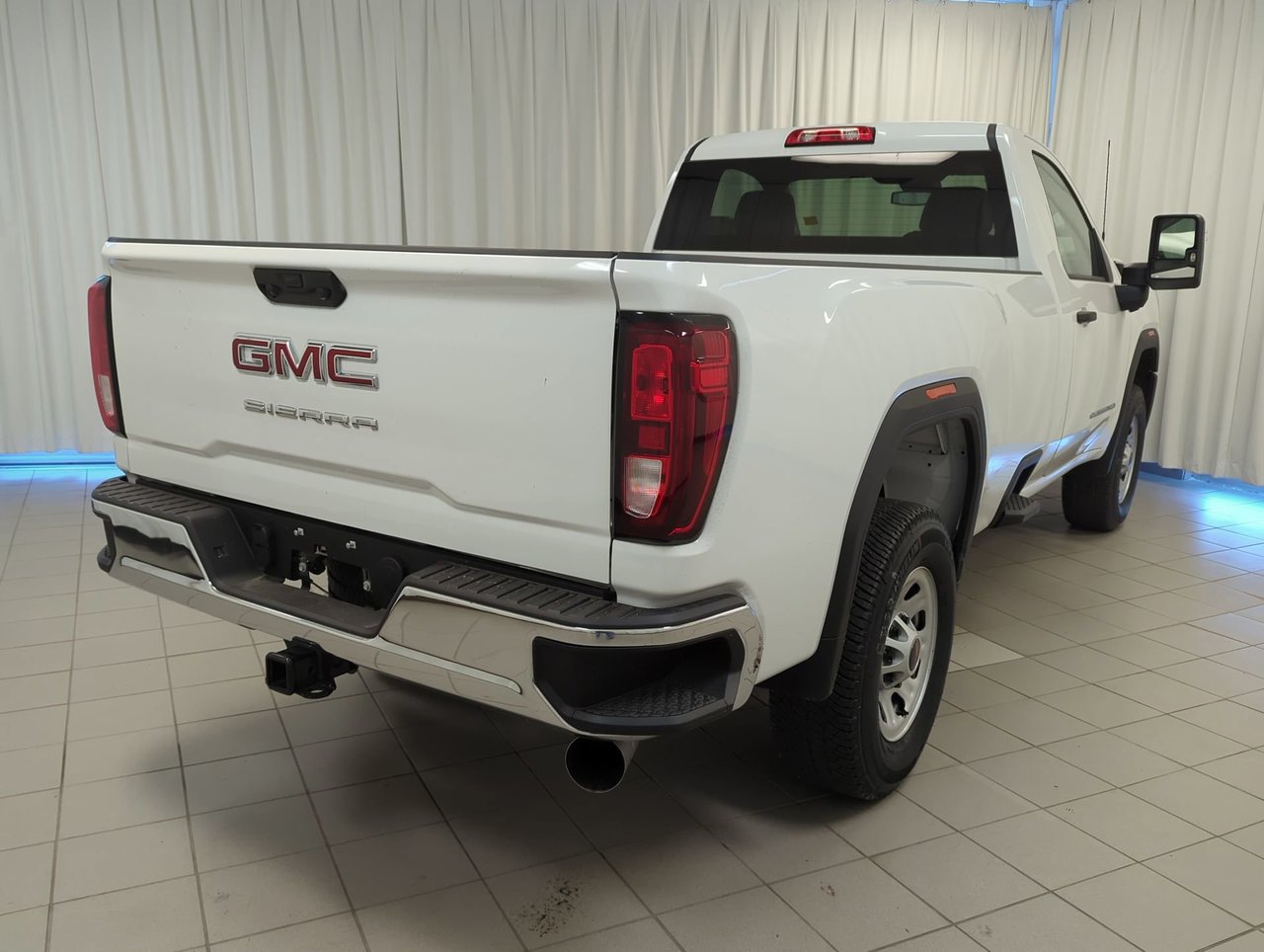 2025 GMC Sierra 2500HD Pro-7