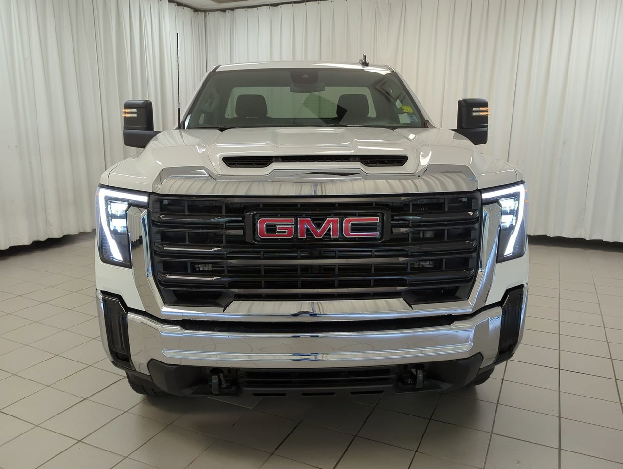 2025 GMC Sierra 2500HD Pro-2