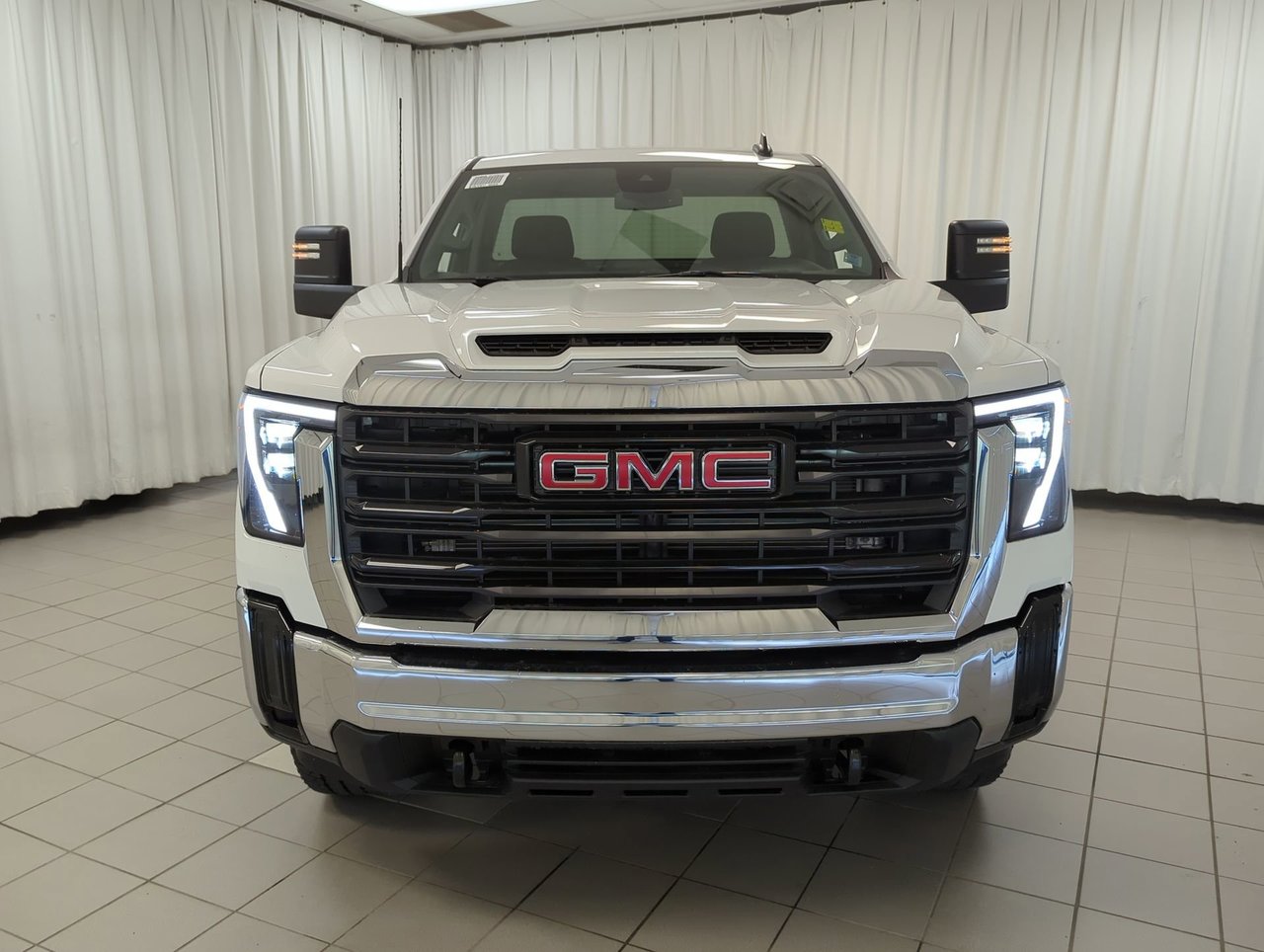 2025 GMC Sierra 2500HD Pro-2