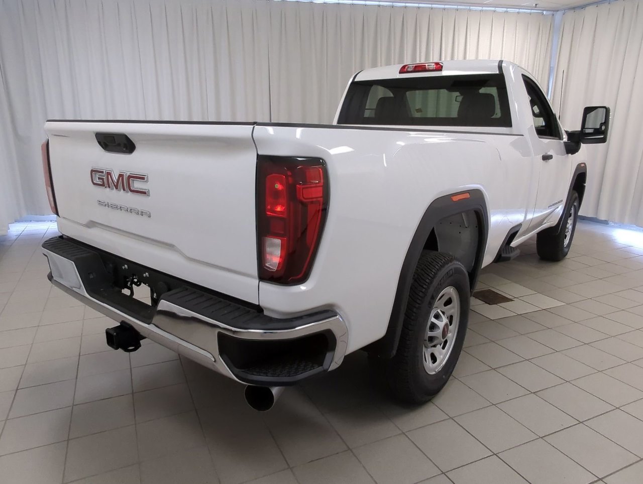 2025 GMC Sierra 2500HD Pro-7