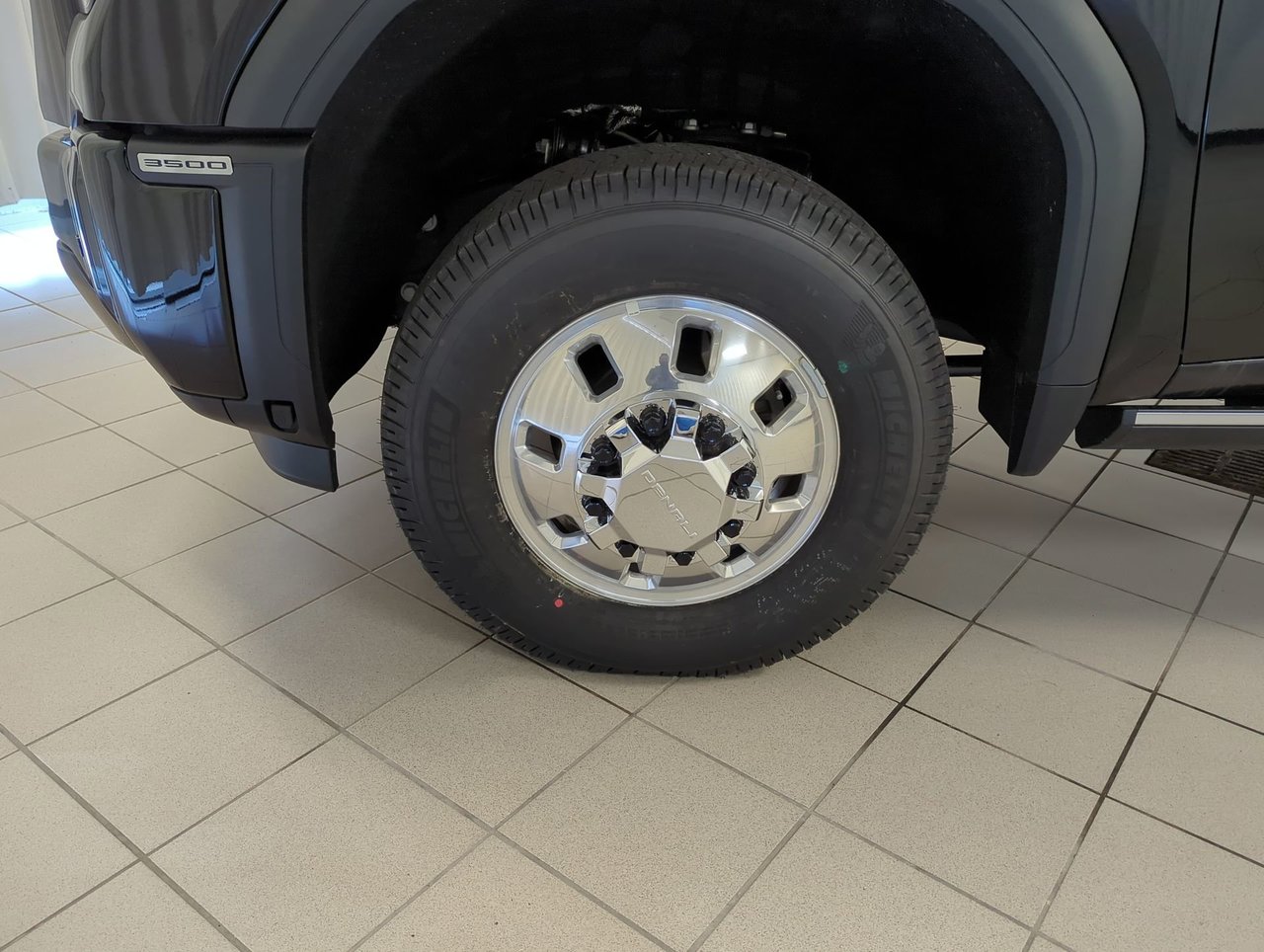 2025 GMC Sierra 3500 HD DENALI ULTIMATE DRW-9