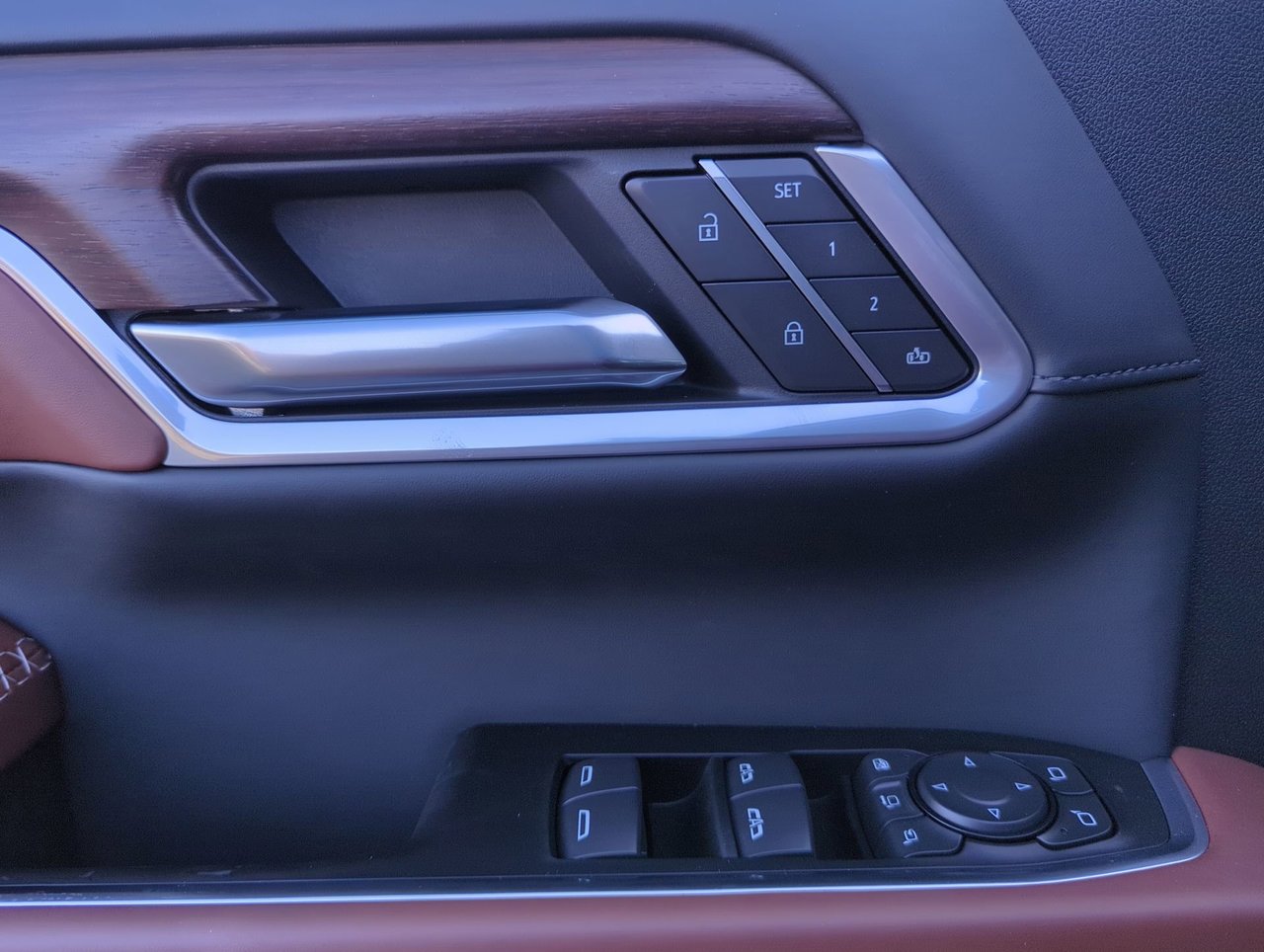 2026 GMC Sierra 3500 HD DENALI ULTIMATE DRW-12