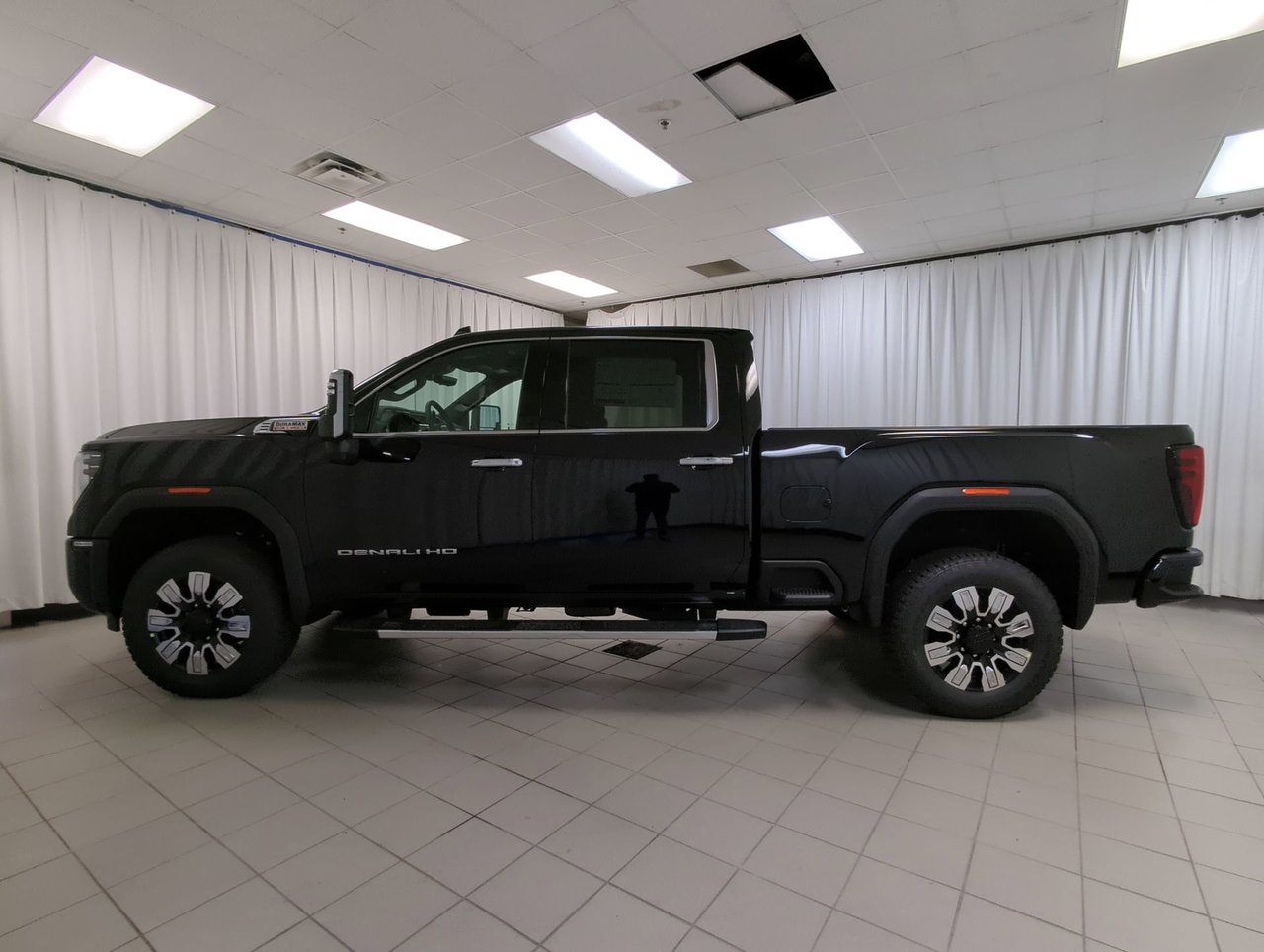 2026 GMC Sierra 3500 HD DENALI SRW-4