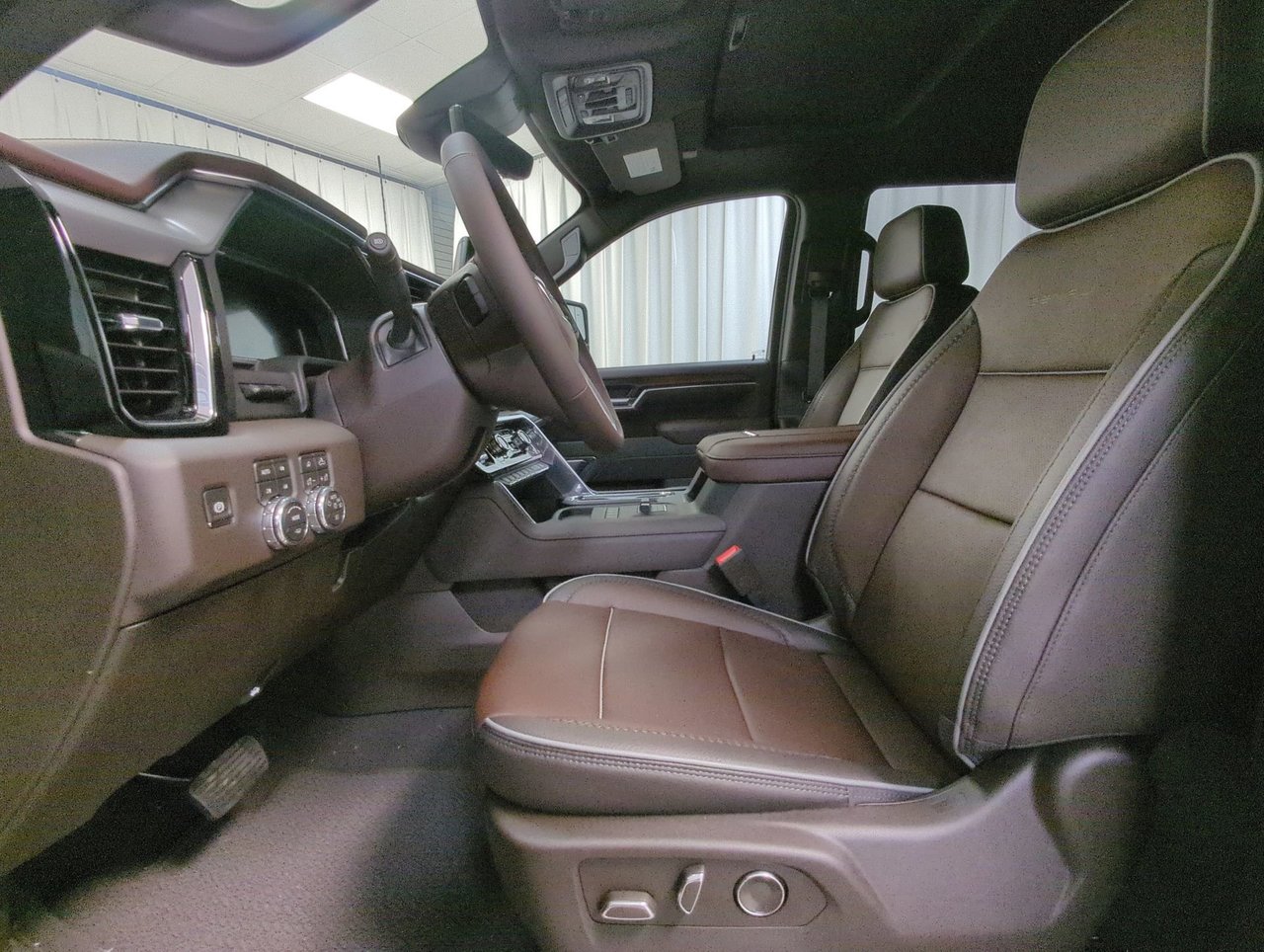 2026 GMC Sierra 3500 HD DENALI SRW-10