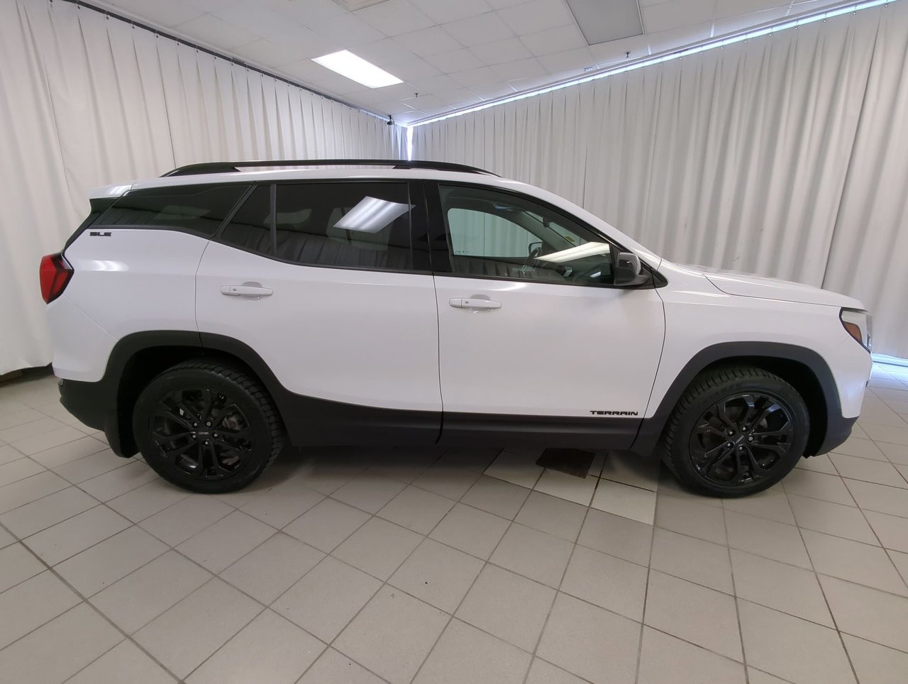 2021 GMC Terrain SLE-8