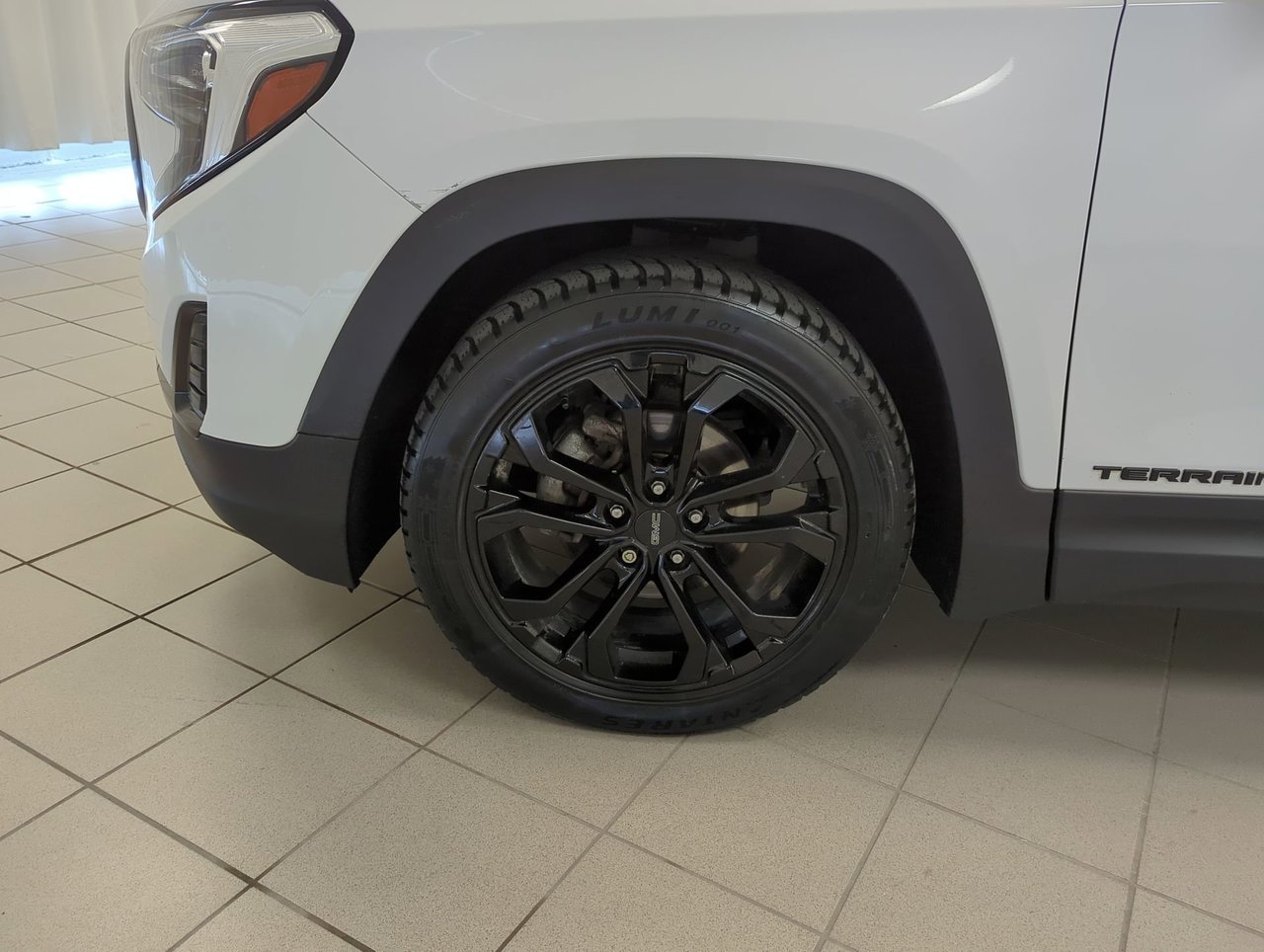 2021 GMC Terrain SLE-9