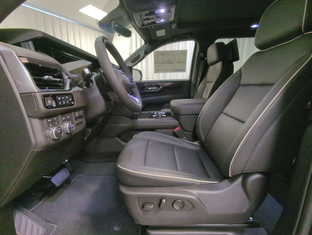 2025 GMC Yukon XL Elevation-10