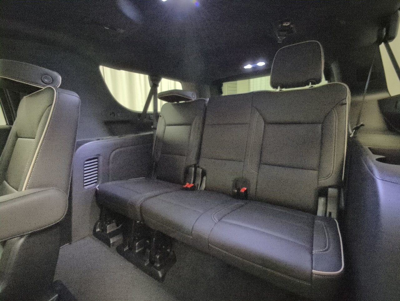 2025 GMC Yukon XL Elevation-23