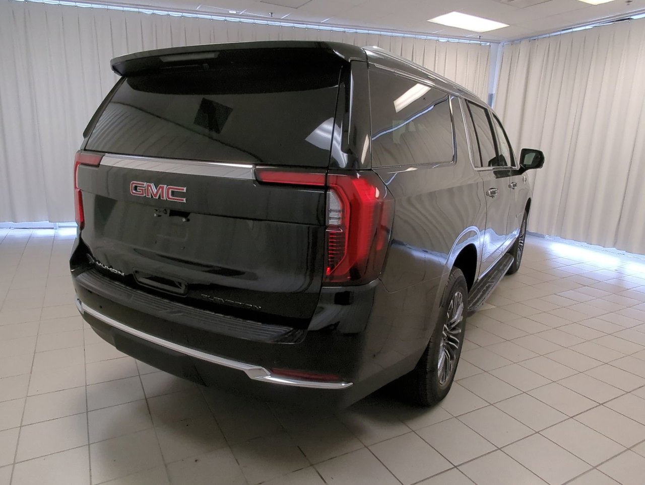 2025 GMC Yukon XL Elevation-7