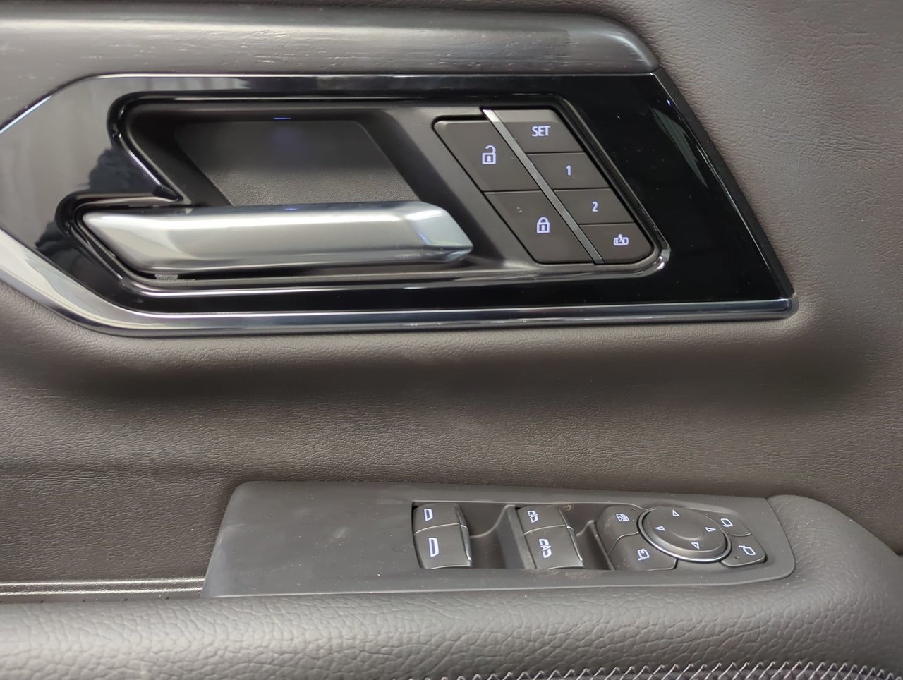 2026 GMC Yukon XL Denali-12