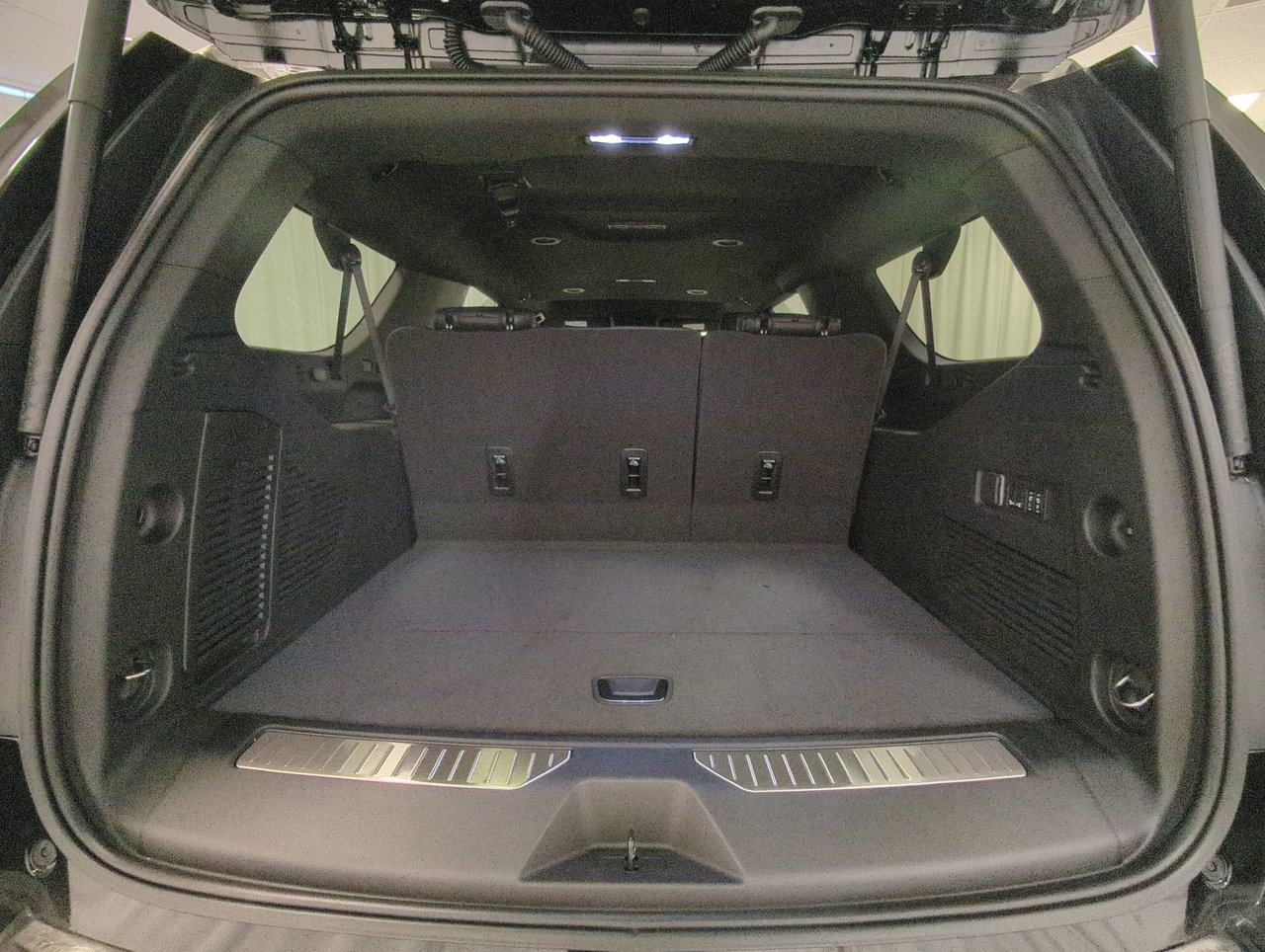 2026 GMC Yukon XL Denali-23