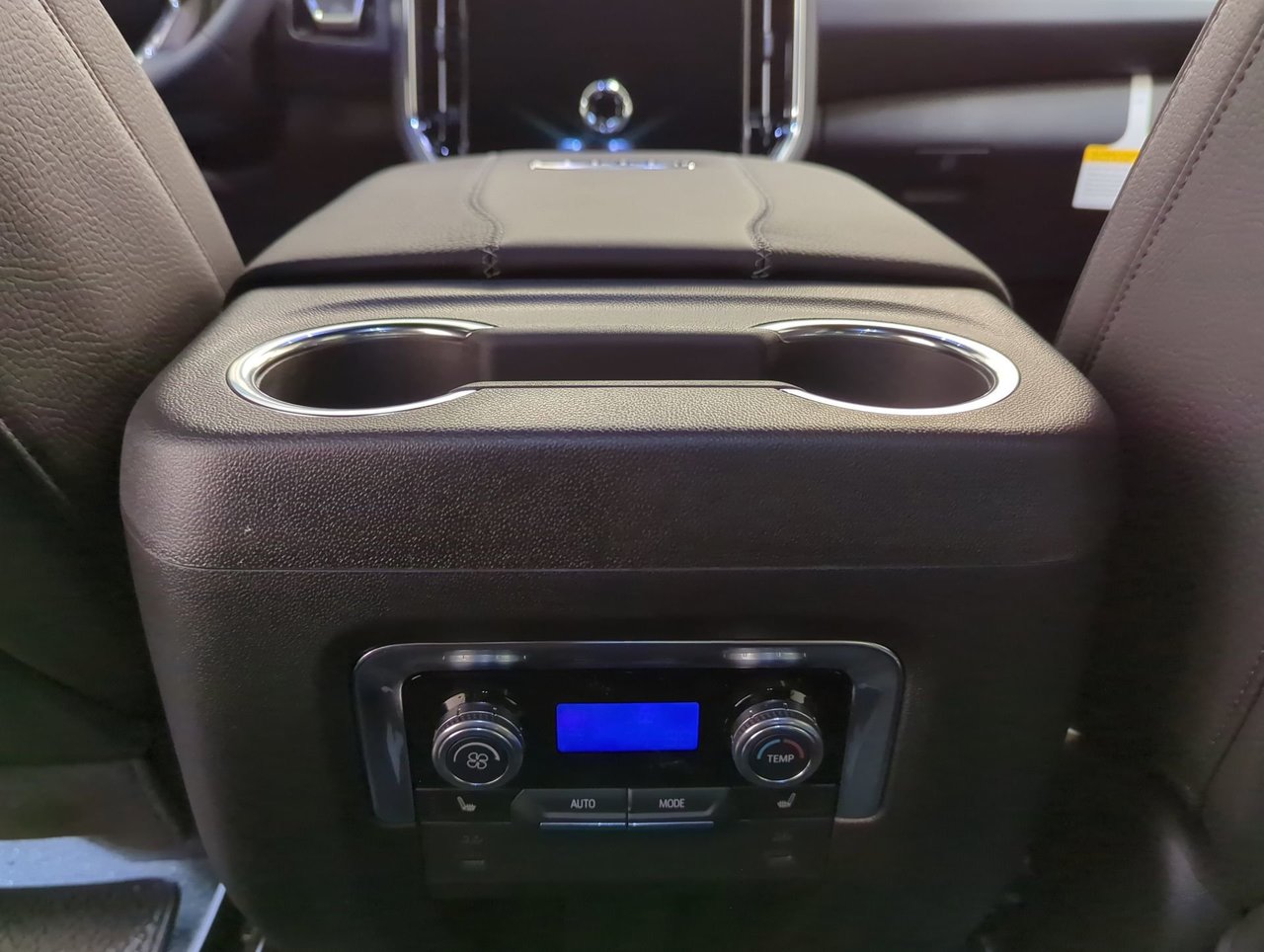 2026 GMC Yukon XL Denali-20