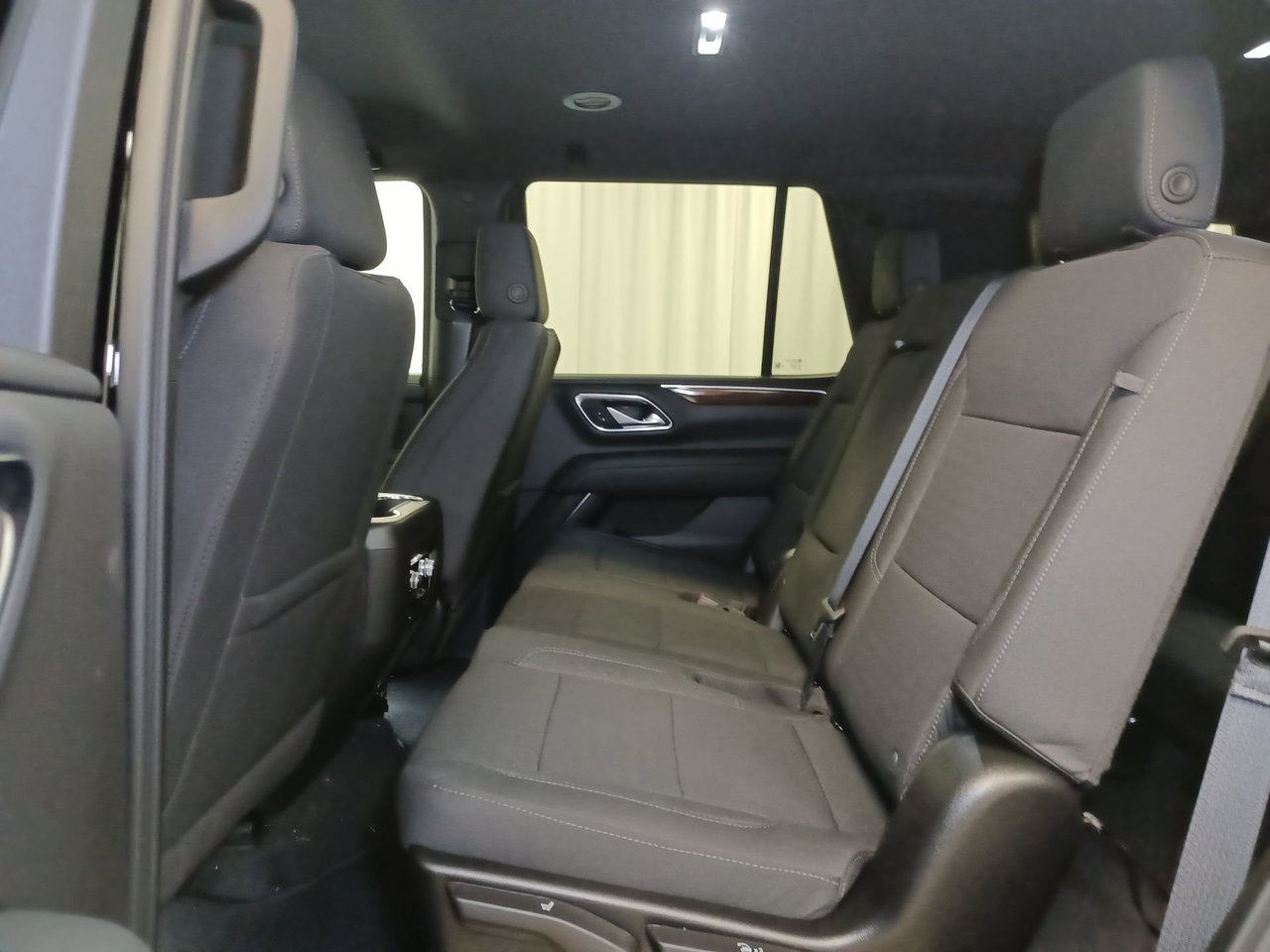 2024 GMC Yukon SLE-21