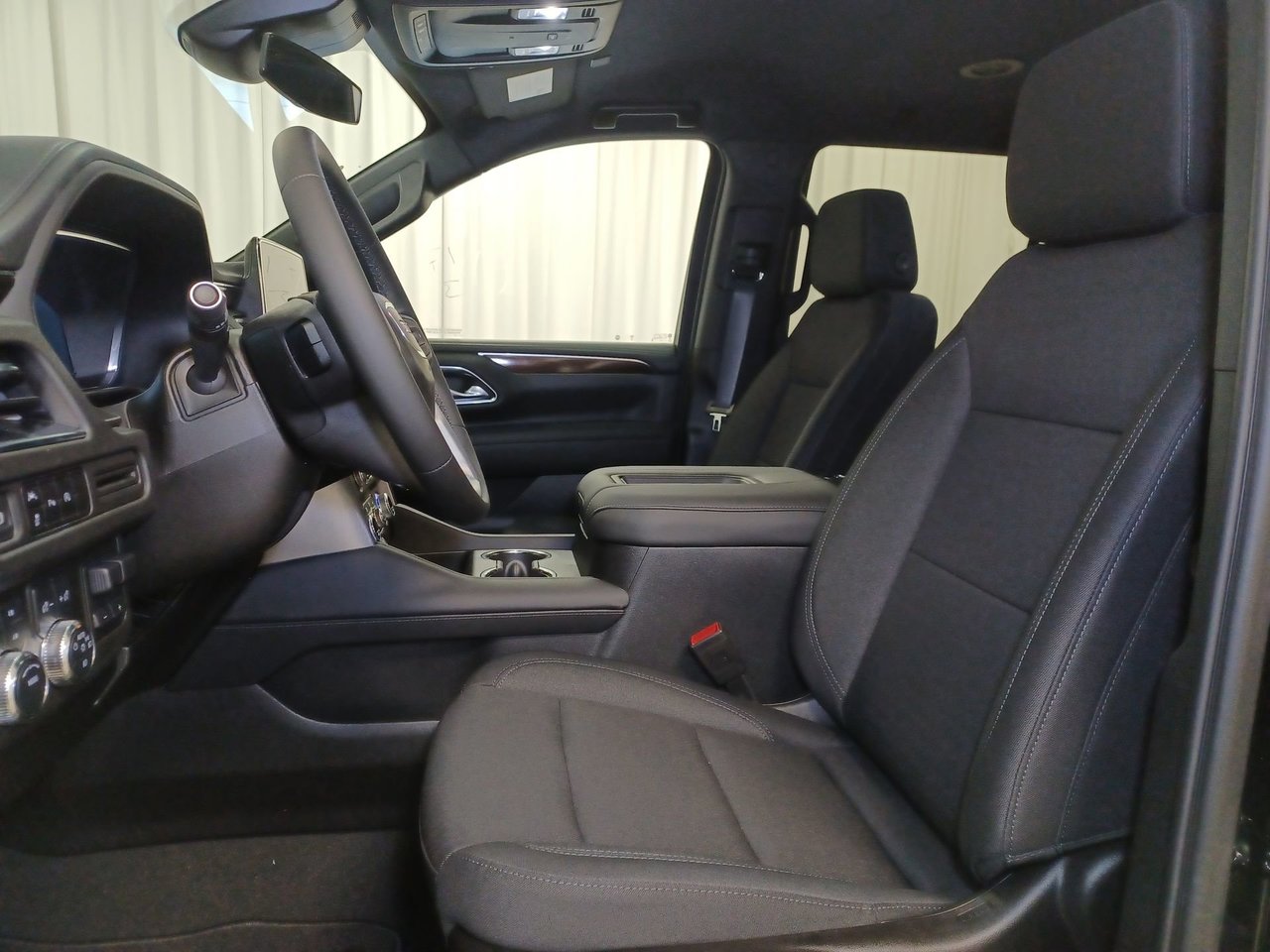 2024 GMC Yukon SLE-10
