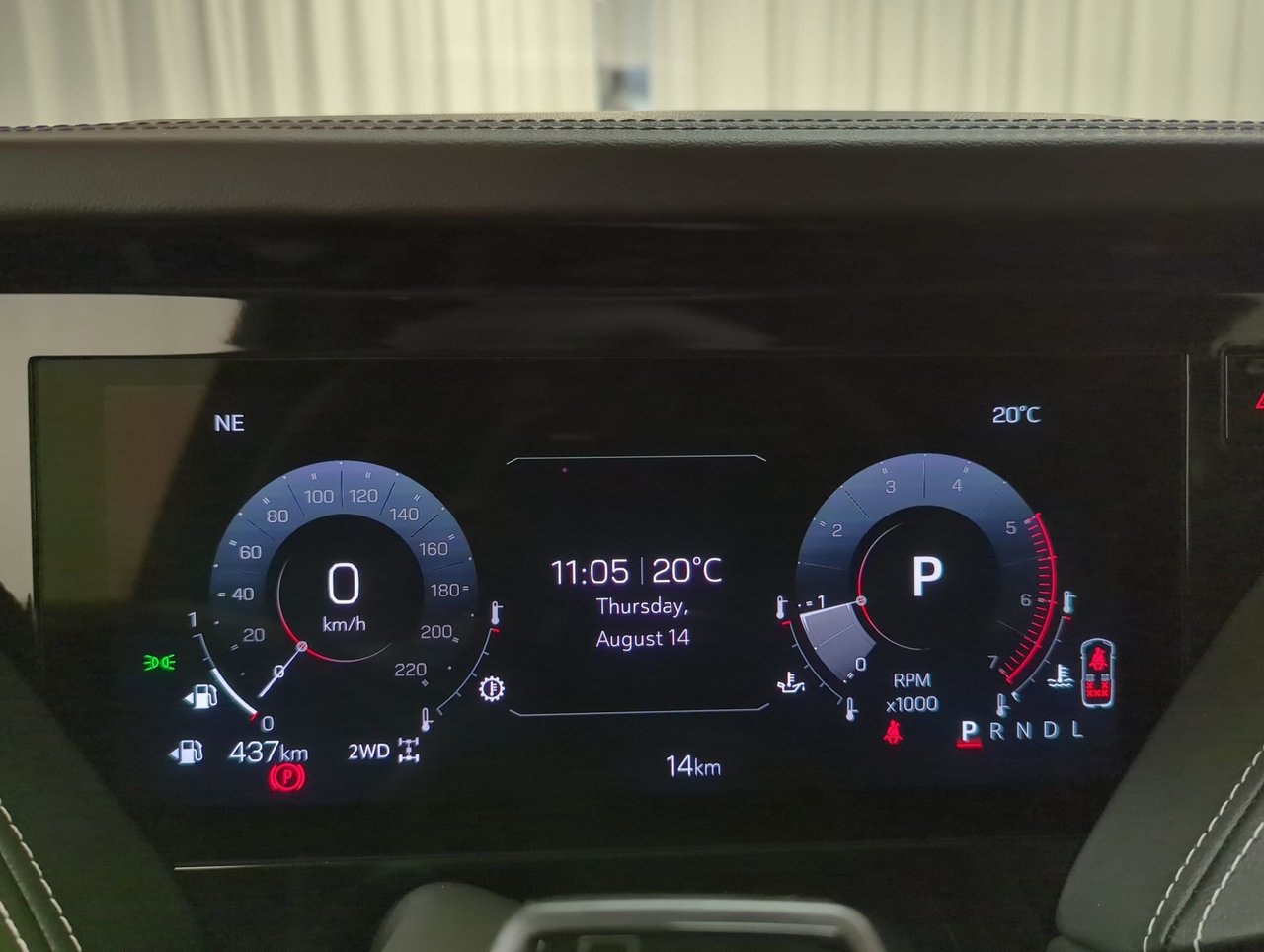 2025 GMC Yukon AT4 Ultimate-14