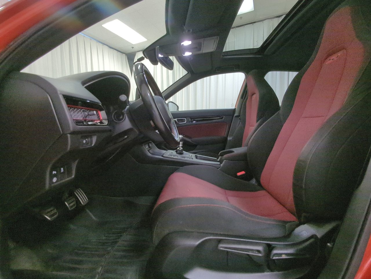 2022 Honda Civic Si Sedan SI-10