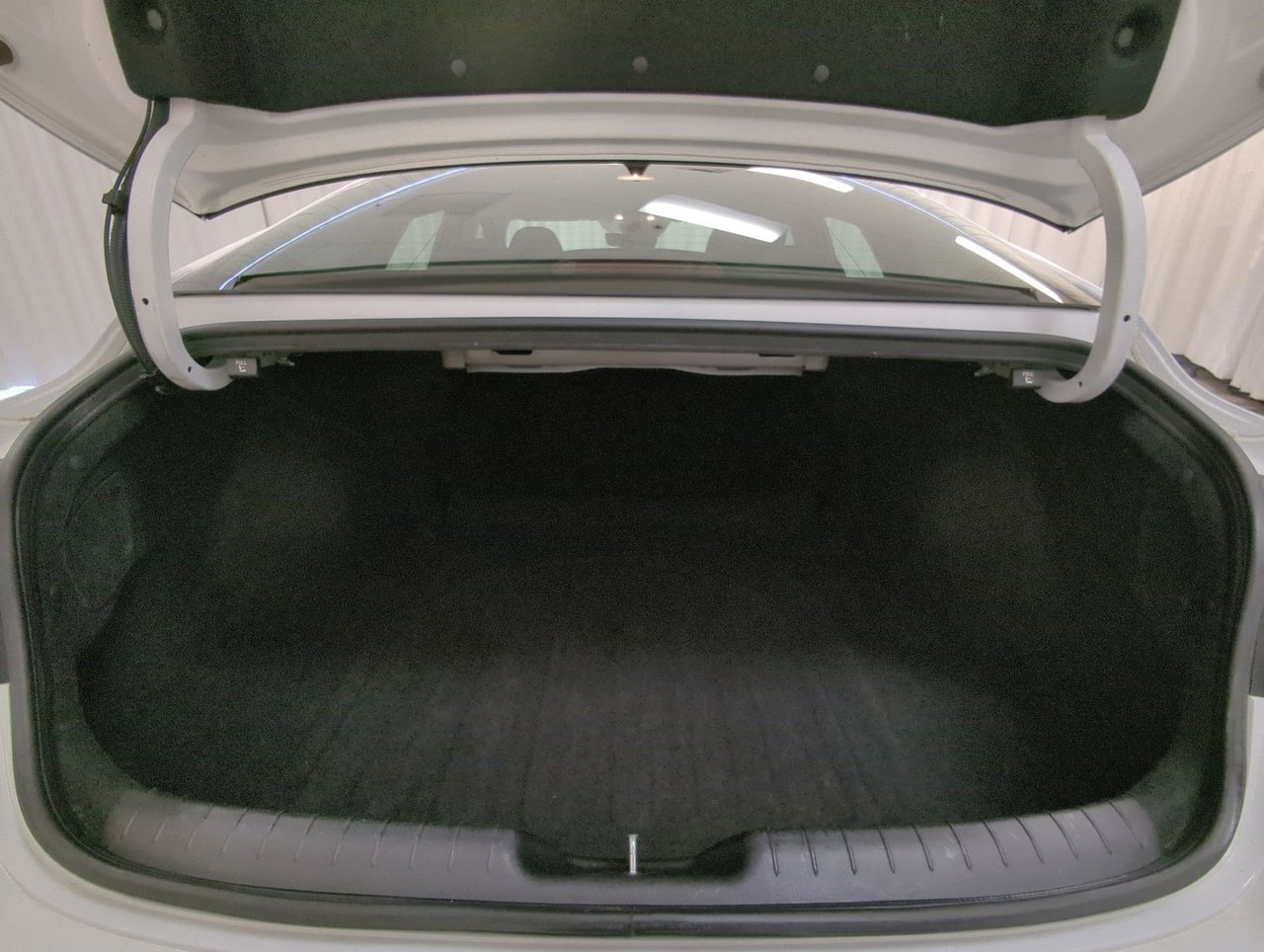 2022 Hyundai Elantra Preferred-21