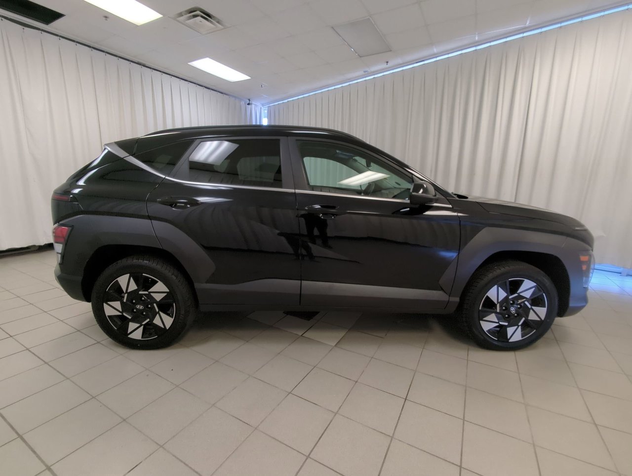2024 Hyundai Kona Preferred-8