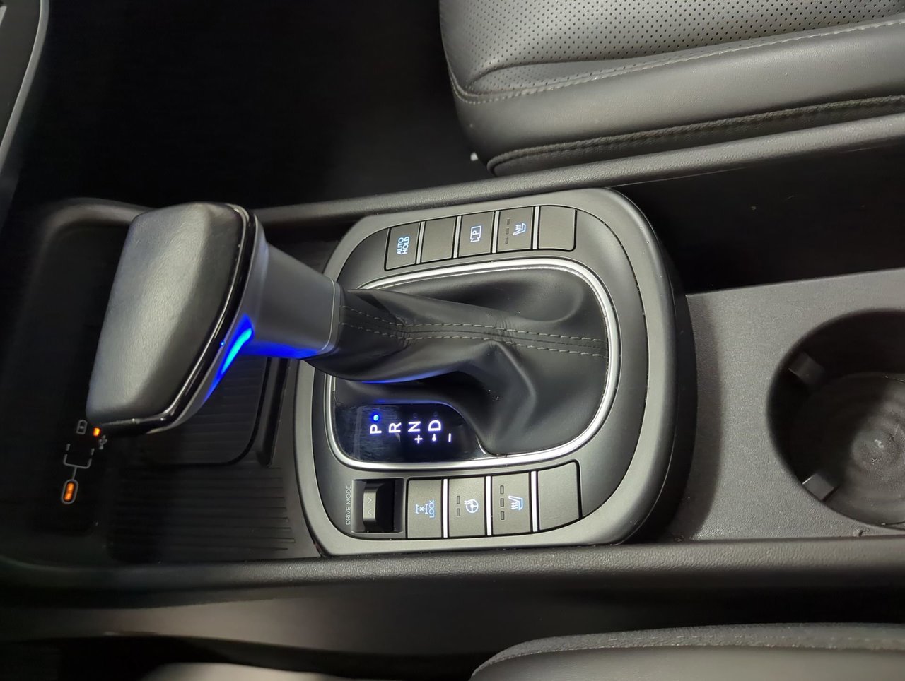 2024 Hyundai Kona Preferred-18