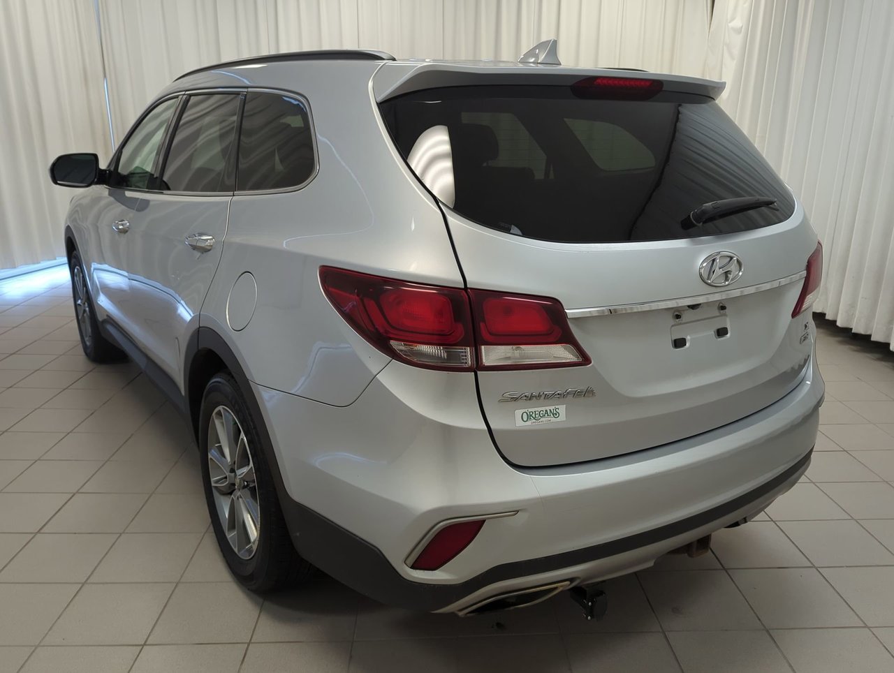 2018 Hyundai Santa Fe XL BASE-5