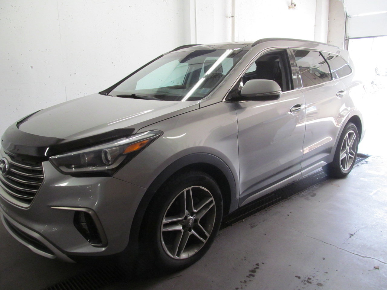 2018 Hyundai Santa Fe XL Limited-1