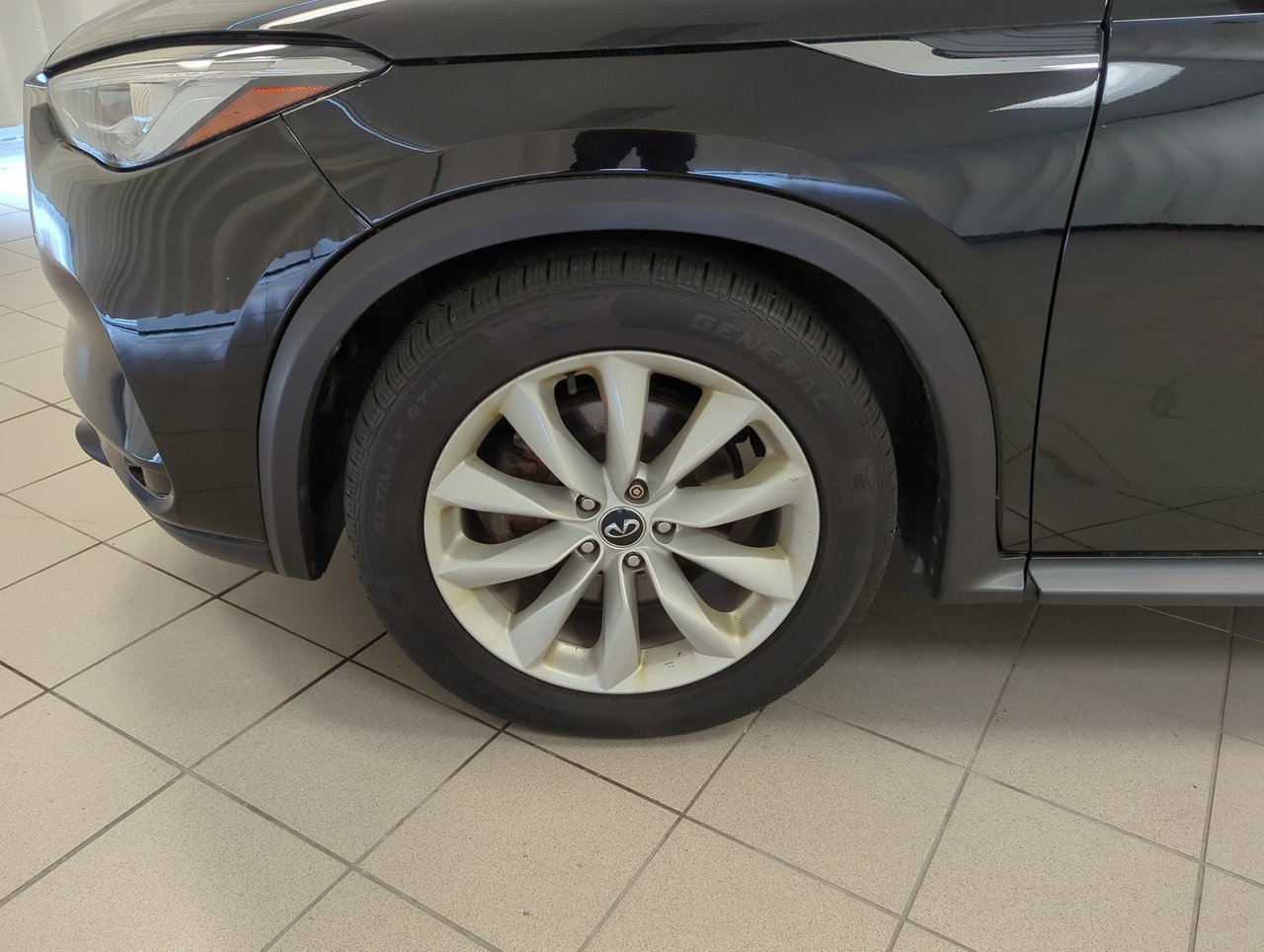 2019 Infiniti QX50 LUXE-9