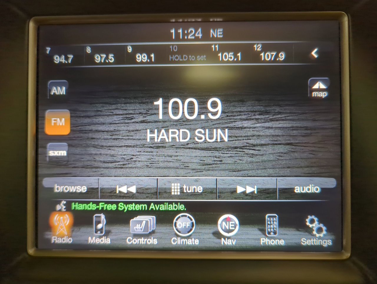 2015 Jeep Grand Cherokee Limited-15