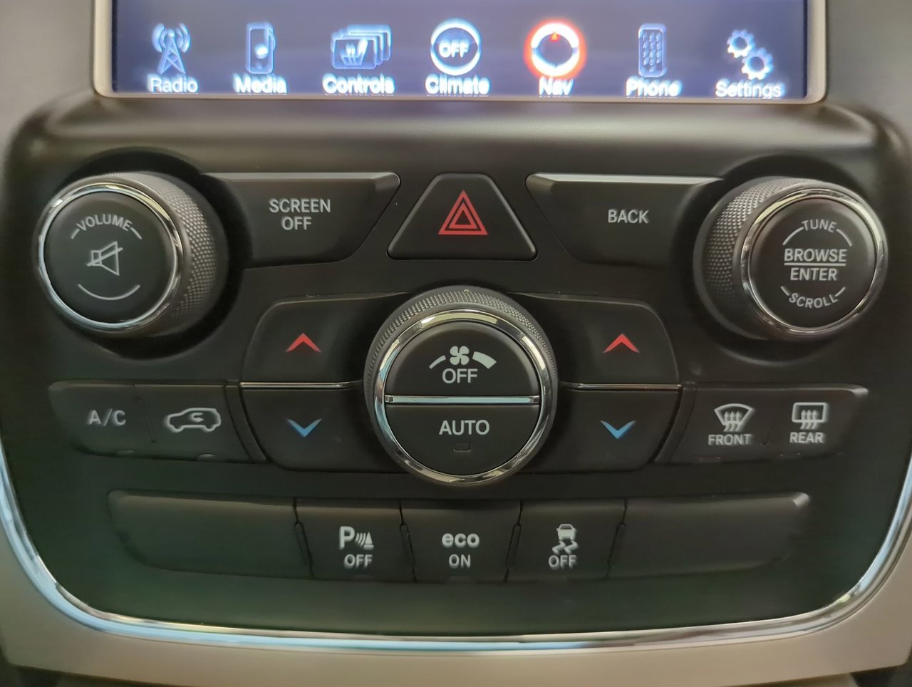 2015 Jeep Grand Cherokee Limited-18