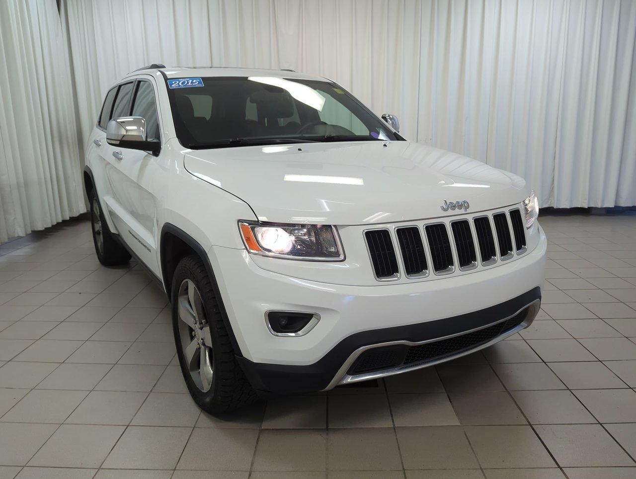 2015 Jeep Grand Cherokee Limited-1