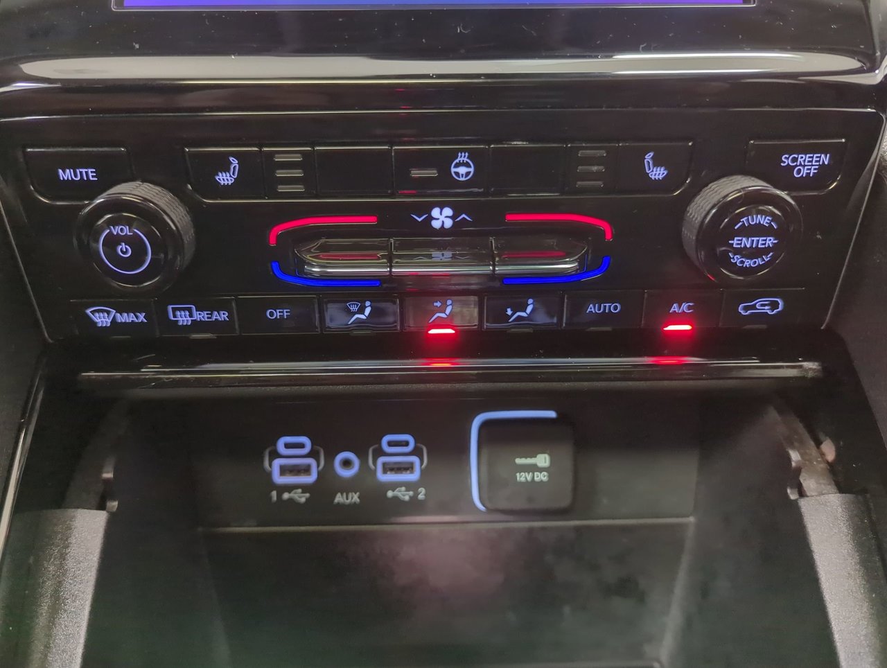 2023 Jeep Grand Cherokee Laredo-17