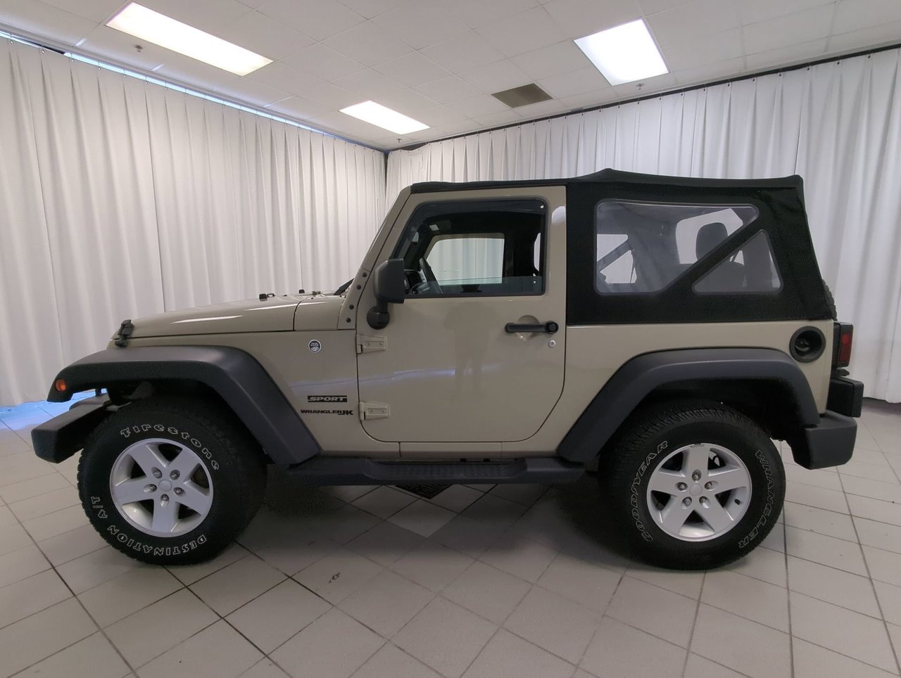 2018 Jeep Wrangler JK Sport-4