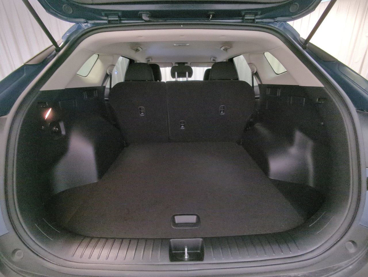 2024 Kia Sportage LX-21