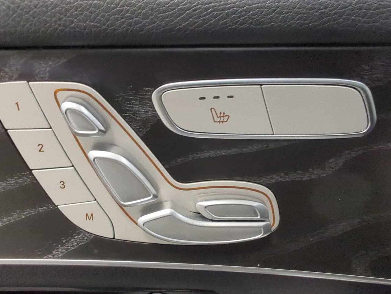 2022 Mercedes-Benz GLC 300-11