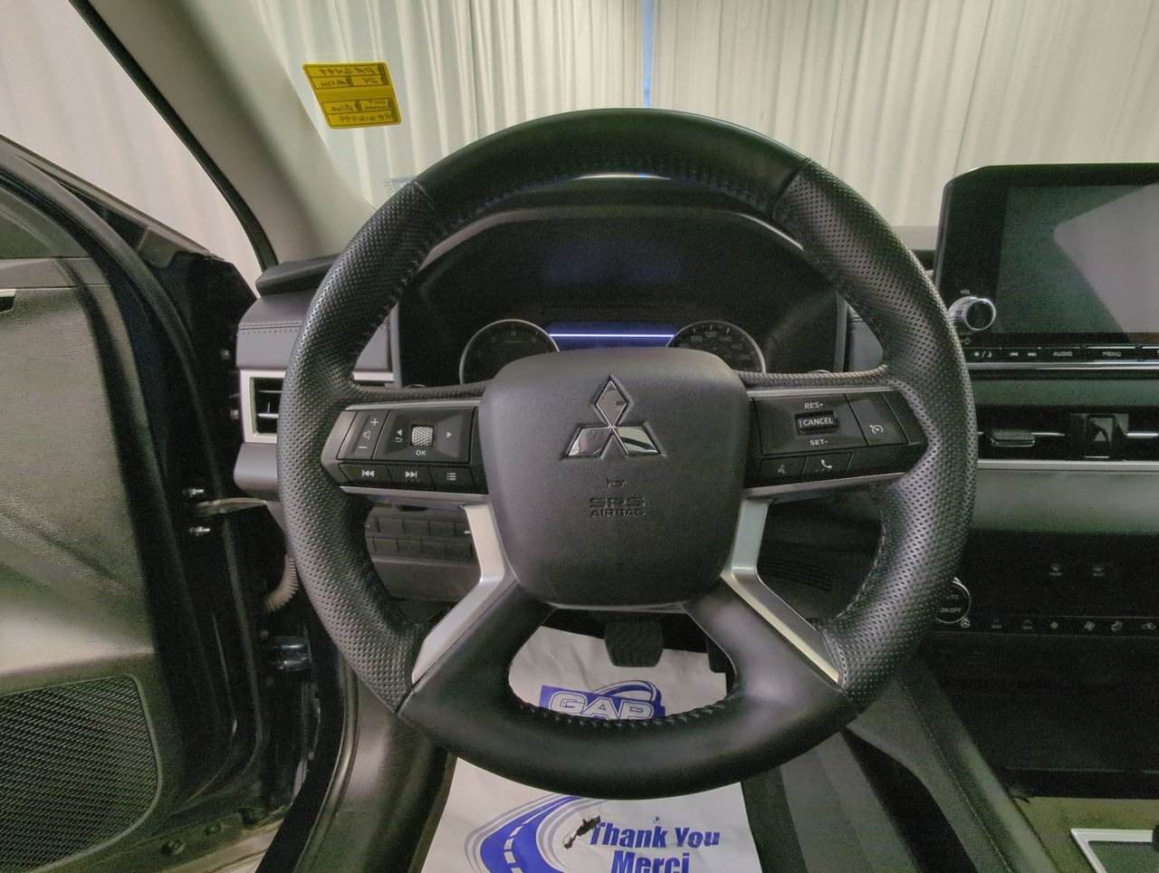 2024 Mitsubishi Outlander SE-13