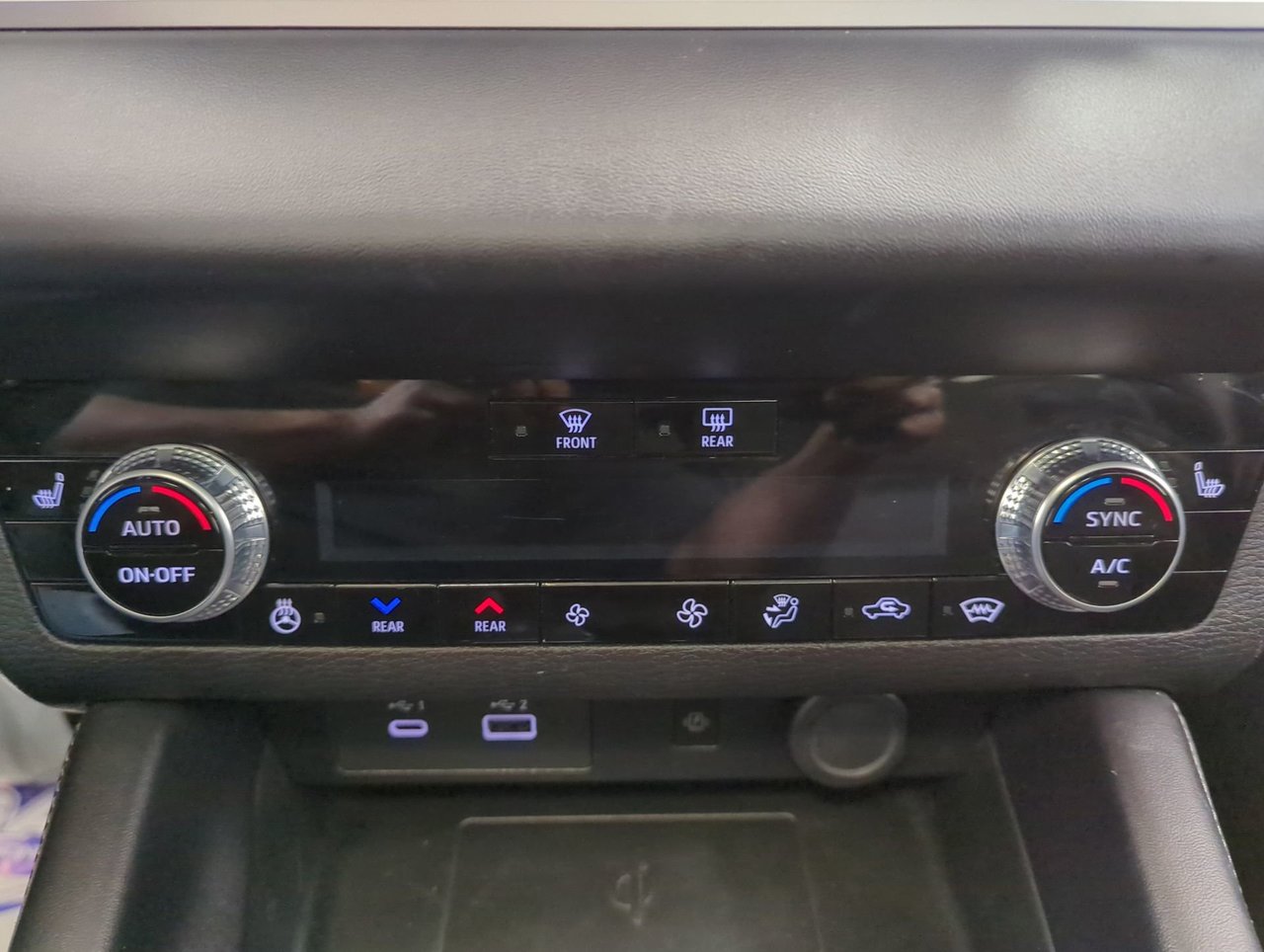 2024 Mitsubishi Outlander SE-17