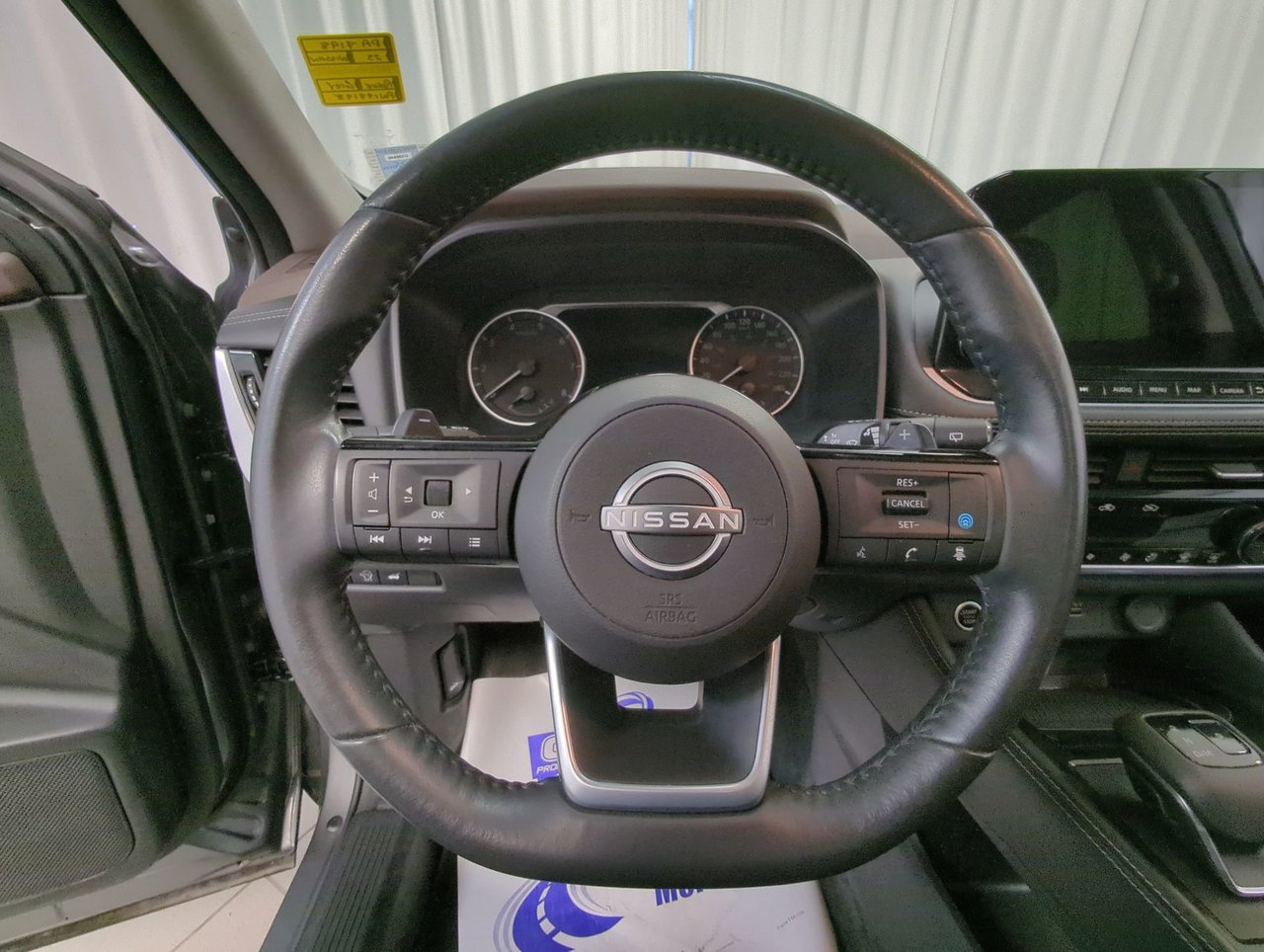 2023 Nissan Rogue SL-13