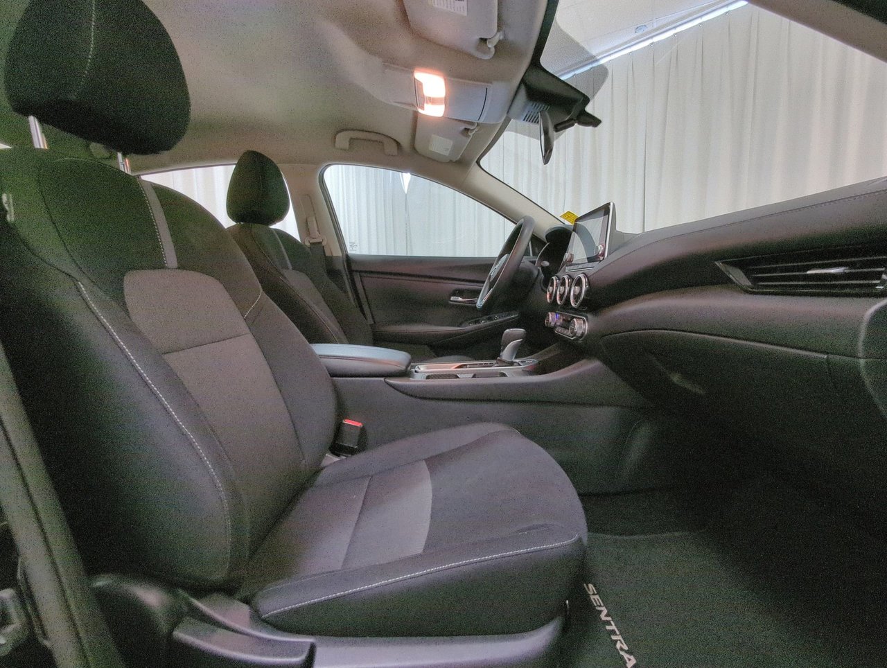 2024 Nissan Sentra SV-22