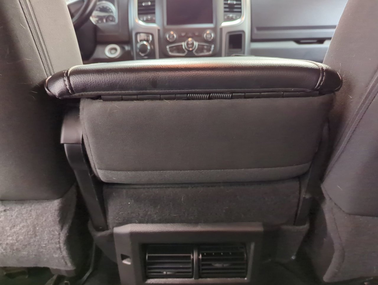 2021 Ram 1500 Classic Warlock-20