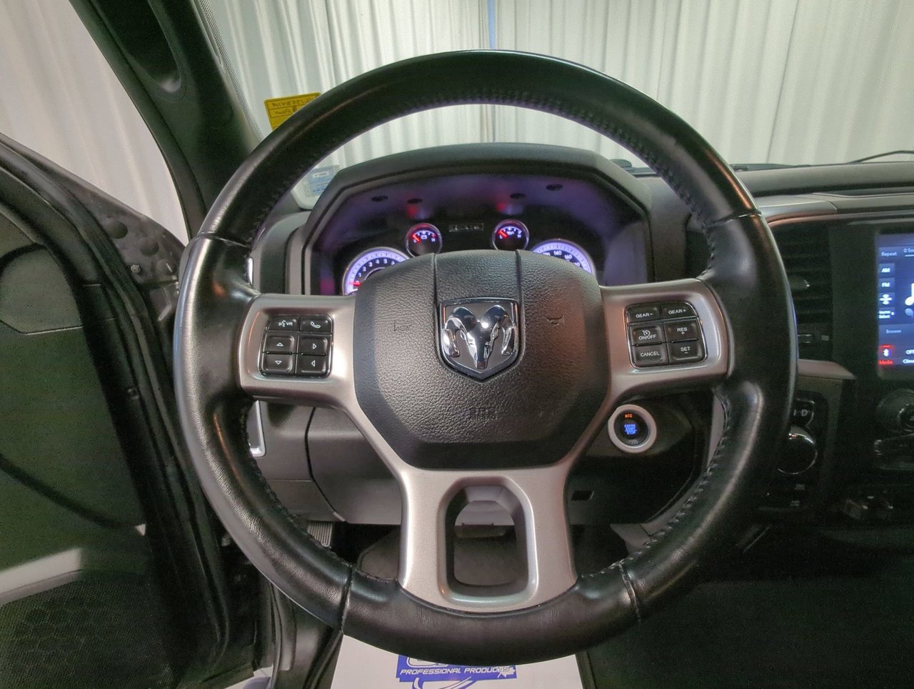 2021 Ram 1500 Classic Warlock-13