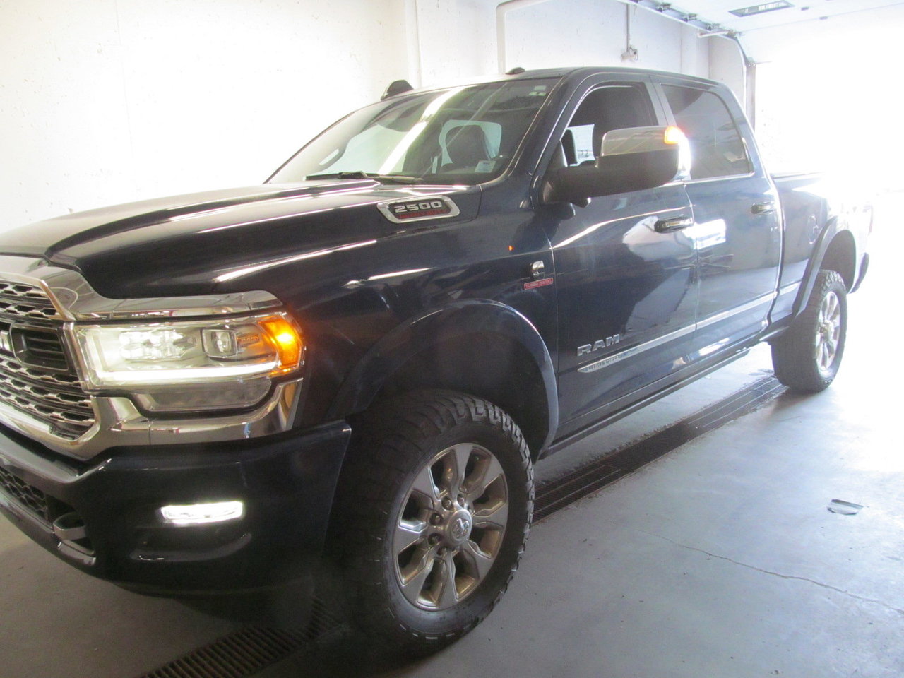 2022 Ram 2500 Limited-1