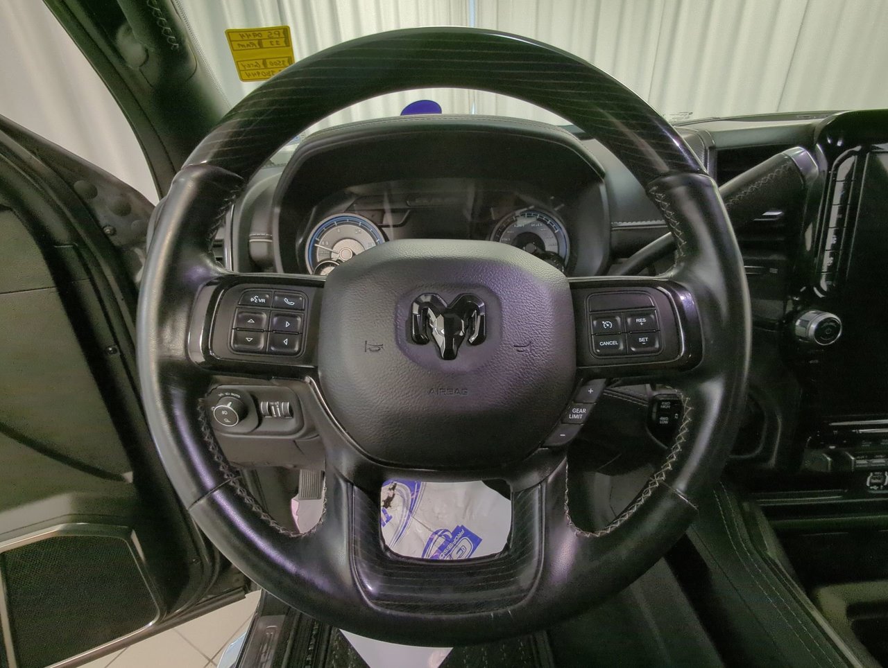 2022 Ram 3500 Limited-13